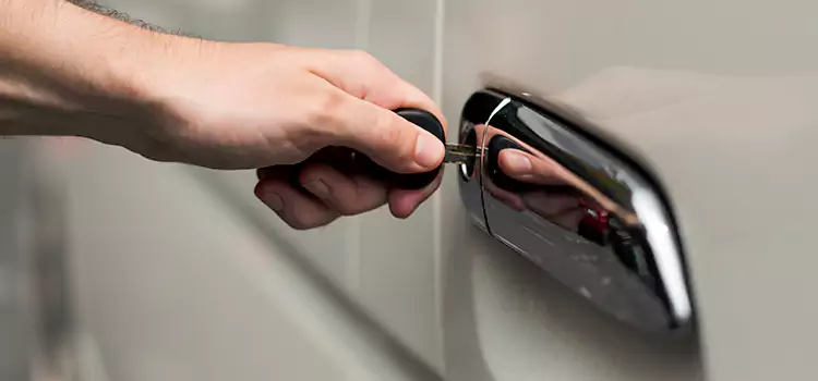 Why Choose Our Auto Locksmith Team in Plymouth, MN?